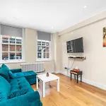 Modern 1 Bedroom Flat